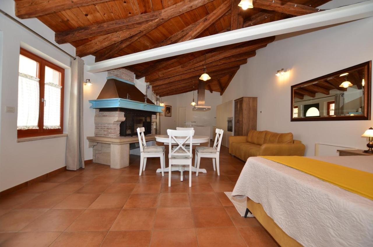 Casa Degli Artisti *